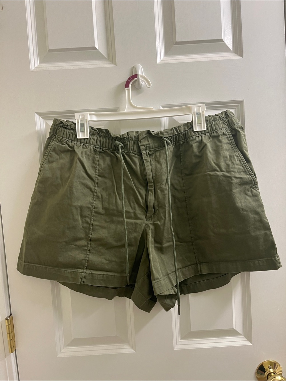 Women’s Gap Olive Drawstring Casual Shorts